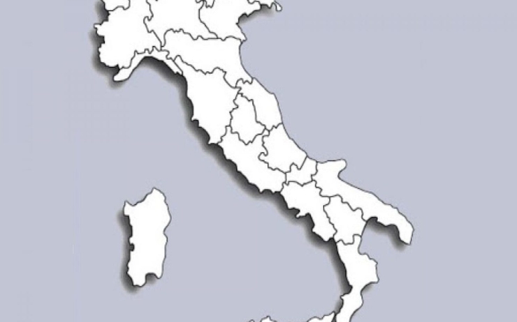 Carte d'Italie avec les zones blanches COVID
