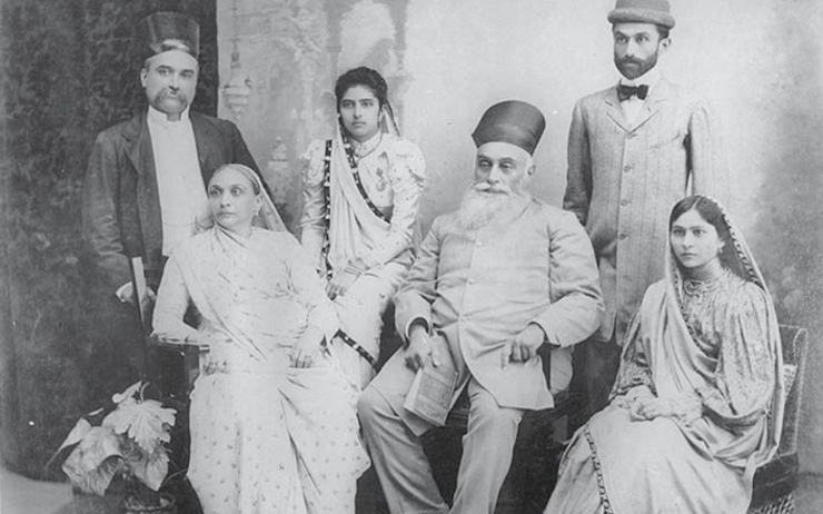 Jamsetji Nusserwanji Tata en famille