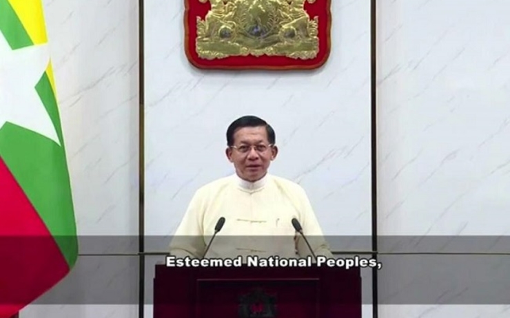 Min Aung Hlaing lors de son discours du 1er aout en Birmanie 