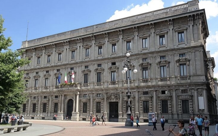 le palais du siège de la mairie de Milan nommé Palazzo Marino