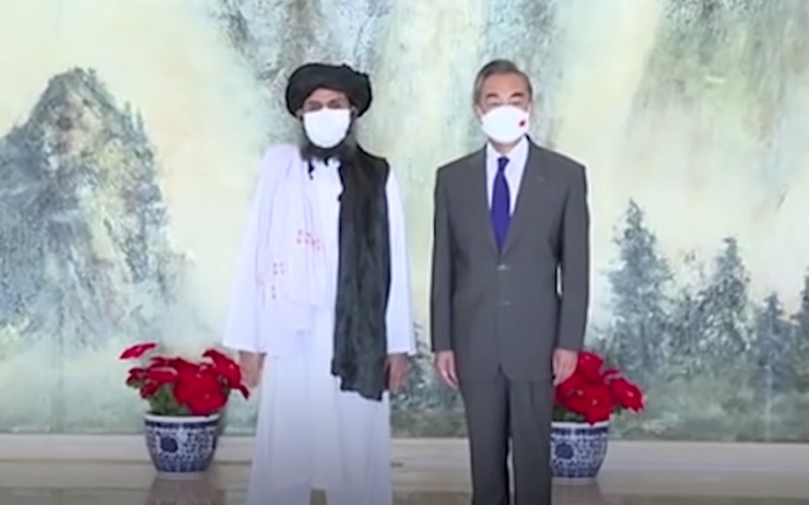 chef Taliban et le ministre chinois Weng Yi