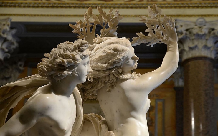 Sculpture de Daphné et Apollon à la gallerie Borghese