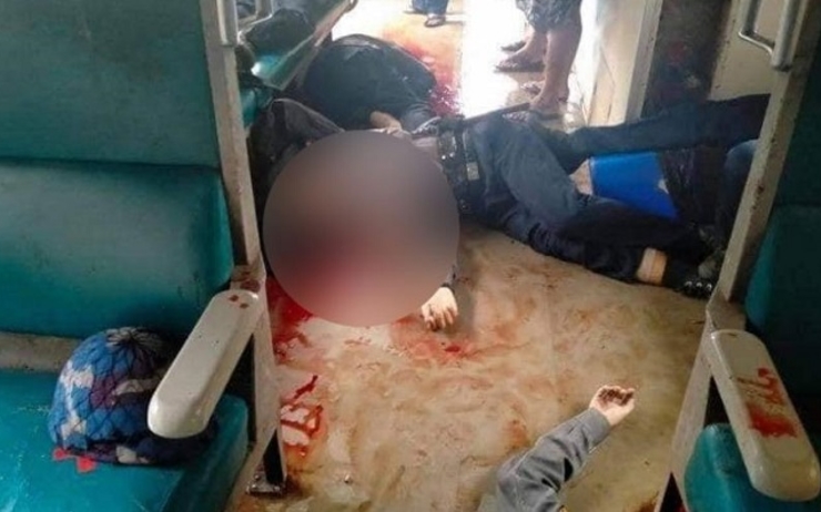 Un policier mort avec du sang un peu partout dans un wagon de train en Birmanie