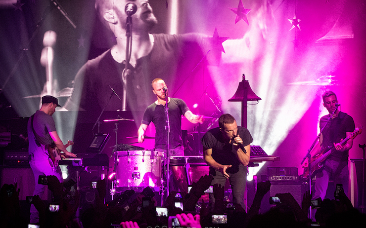 Le groupe britannique Coldplay en concert à Paris en 2014