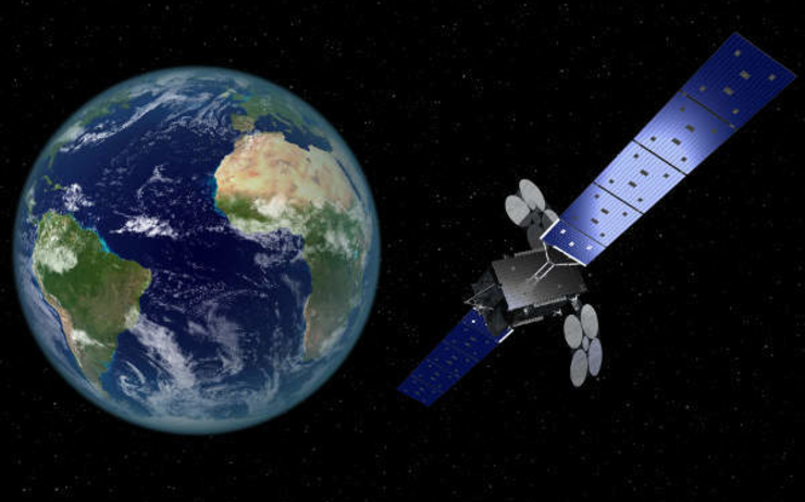 satellite Yahsat emirati 