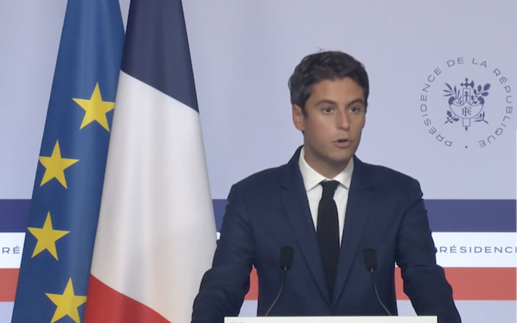 Gabriel Attal, porte-parole du gouvernement français en conférence de presse
