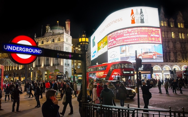 Piccadilly Circus 