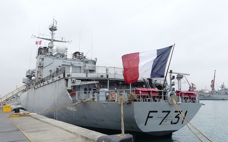 La frégate française de surveillance "Prairial" est arrivée à la base navale de Callao