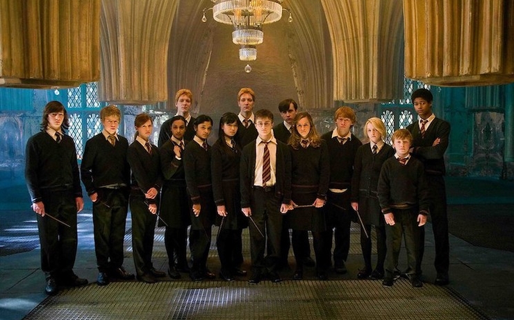 De nombreux membres du casting Harry Potter réunis dans la peau de leur personnage