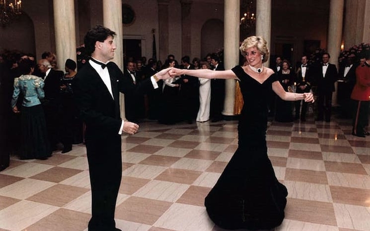 La princesse Diana en train de danser 
