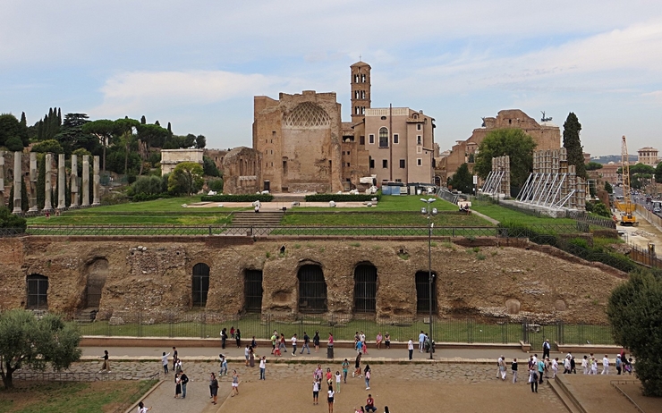 Le temple de Vénus et Rome