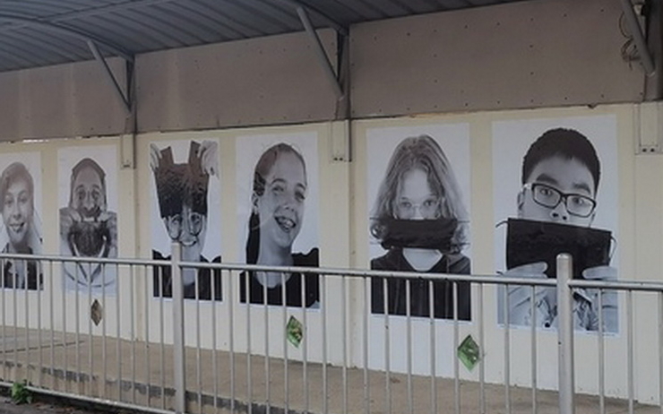 Exposition Sous le masque le sourire au Lycée Français de Bangkok
