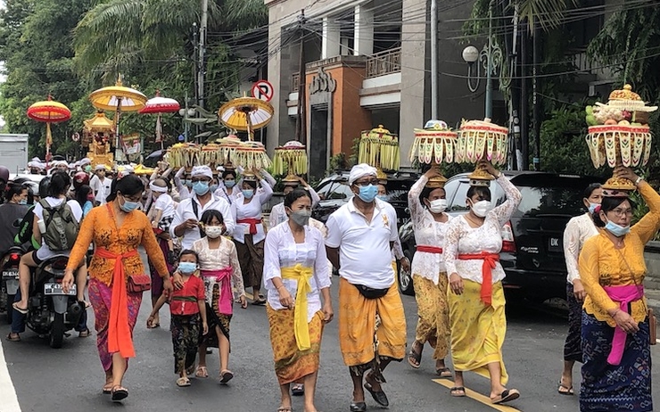 Cérémonie à Bali