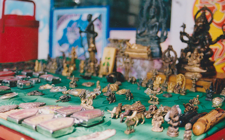 Etal-amulettes-Bangkok