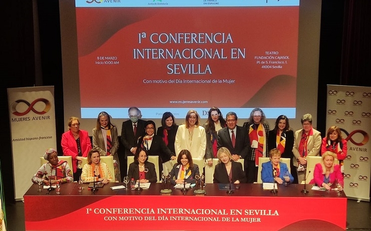 conférence de l'association mujeres avenir à séville