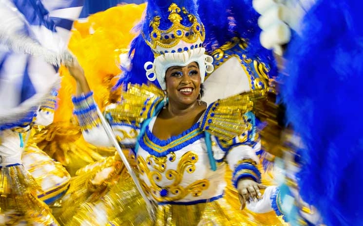Défilé au sambodrome de Rio de Janeiro