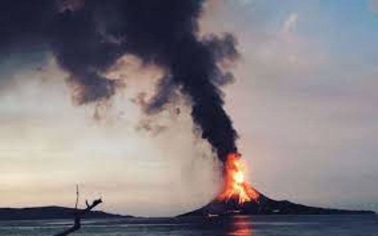 Krakatau en eruption