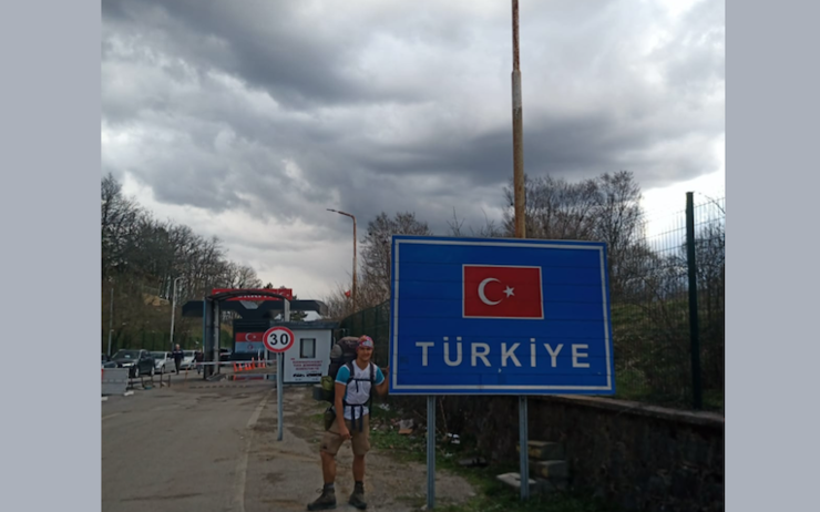 Solal Hohn à son entrée en Turquie