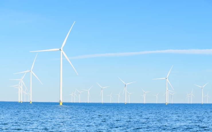 accord d'Esbjerg entre le danemark, les pays-bas, l'allemagne et la belgique pour  installer 150 gigawatts d’éoliennes en mer du Nord d’ici à 2050.