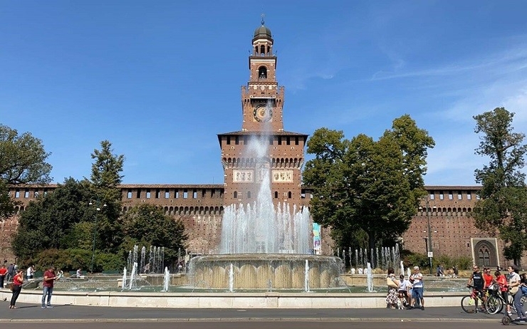 fontaine castello milan