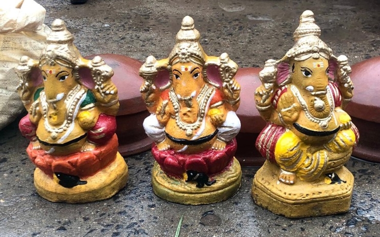 Statuettes de Ganesh à Pondichery en 2022