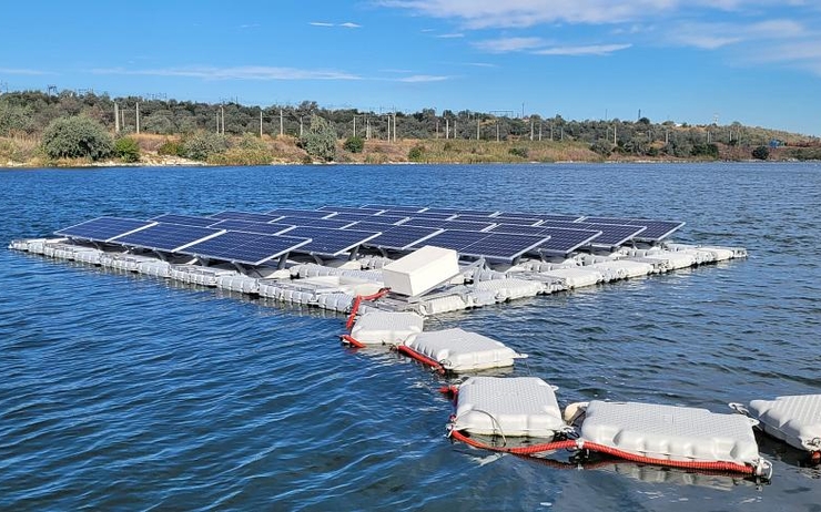 panneaux solaires flottants Constanta