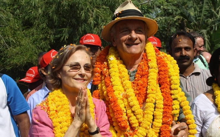 Dominique Lapierre et son épouse Dominique Conchon Lapierre en Inde