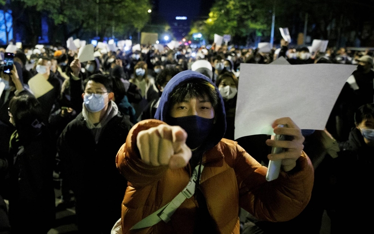 feuille blanche manifestants chine