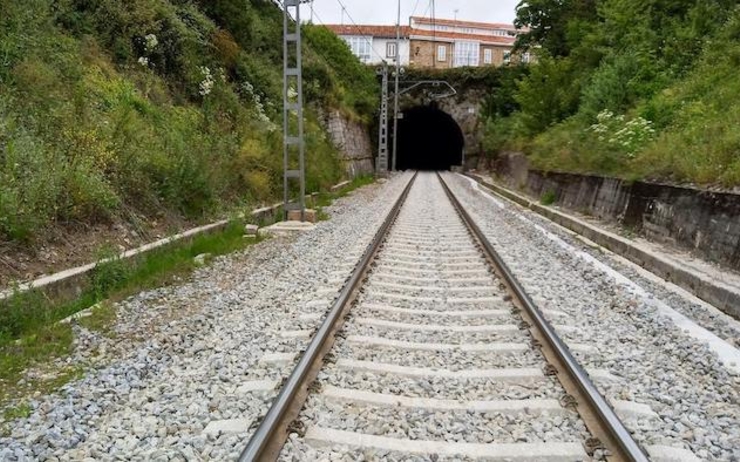 Des nouveaux trains qui ne passent pas dans les tunnels