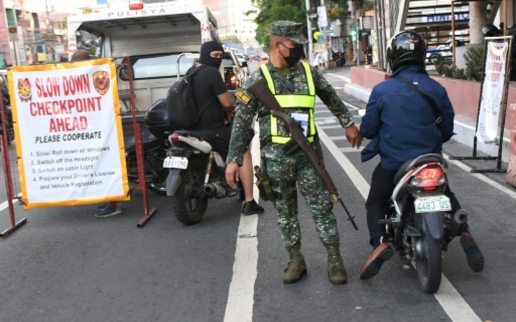 Philippines: armée et police massivement déployées à la veille des élections